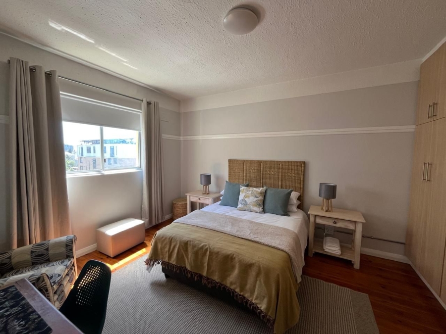 2 Bedroom Property for Sale in Green Point Western Cape